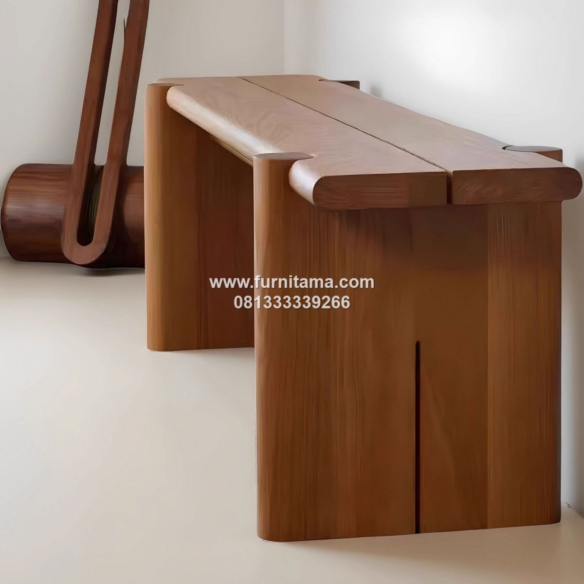 Bangku Kayu Jati Untuk Indoor Warna Natural 1 Bangku Kayu Jati Untuk Indoor Warna Natural